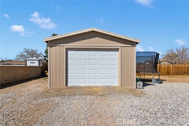 8770 Glendale, Hesperia, CA 92345