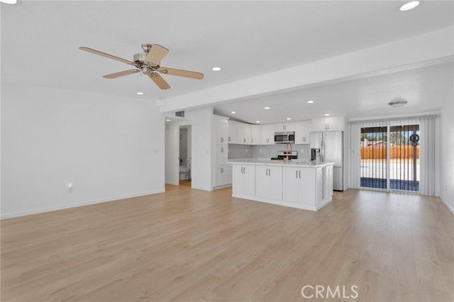 8770 Glendale, Hesperia, CA 92345