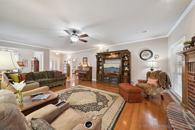 9910 E Shadowlake Lane, Claremore, OK 74017