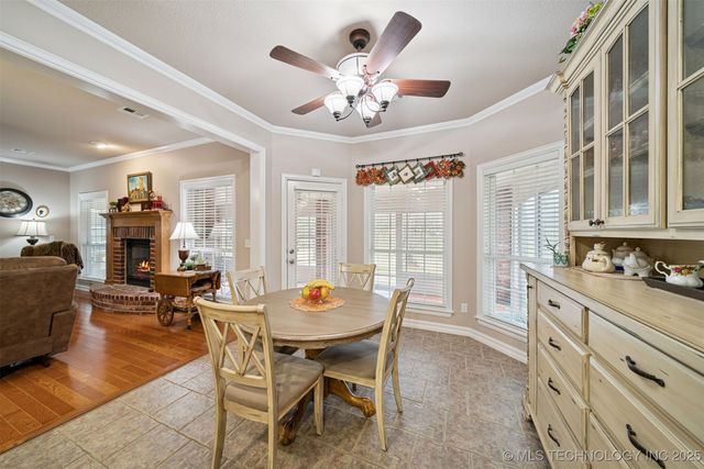 9910 E Shadowlake Lane, Claremore, OK 74017