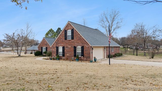 9910 E Shadowlake Lane, Claremore, OK 74017