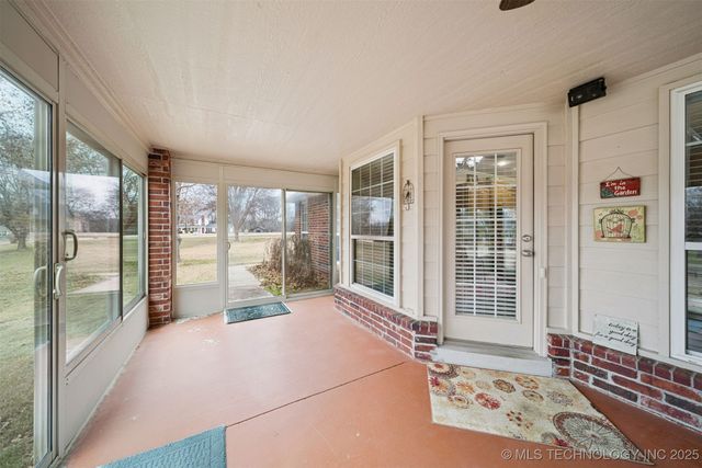 9910 E Shadowlake Lane, Claremore, OK 74017