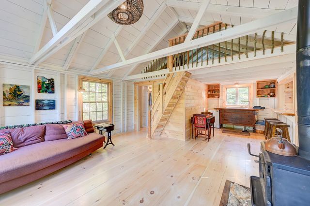 2158 Village Road, Madison, NH 03849