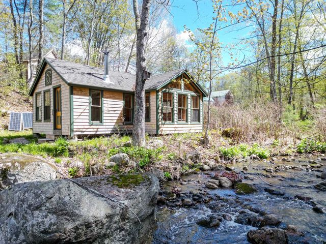 2158 Village Road, Madison, NH 03849