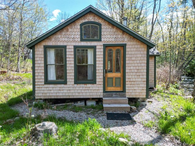 2158 Village Road, Madison, NH 03849