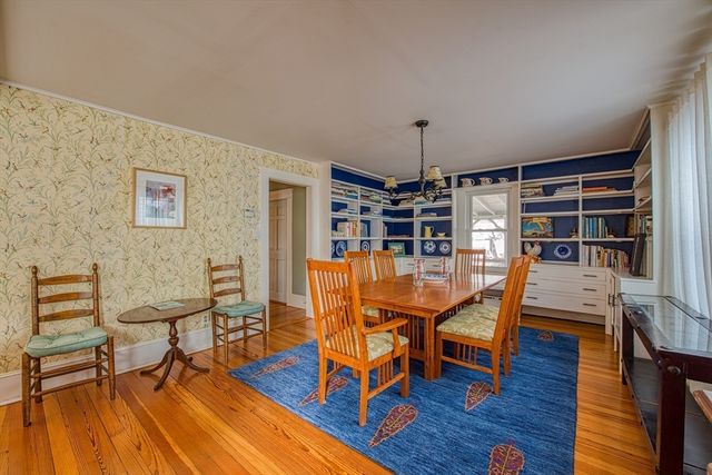 69 Maple St, New Bedford, MA 02740