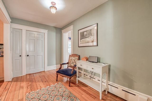 69 Maple St, New Bedford, MA 02740