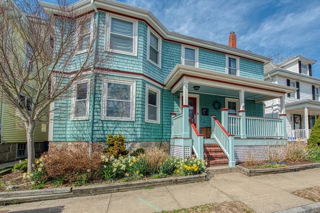 69 Maple St, New Bedford, MA 02740