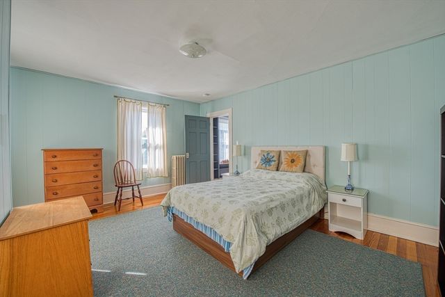 69 Maple St, New Bedford, MA 02740