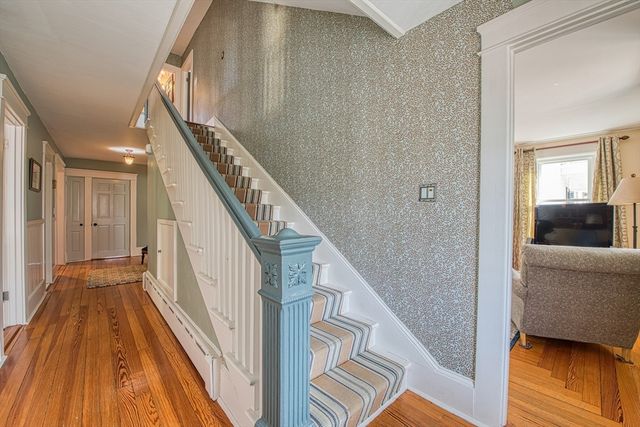 69 Maple St, New Bedford, MA 02740