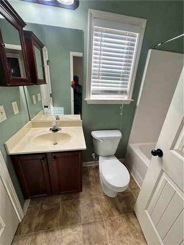 229 Chloe Dianne Drive, Loganville, GA 30052