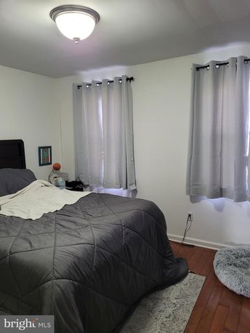 1829 MANTON ST, Philadelphia, PA 19146