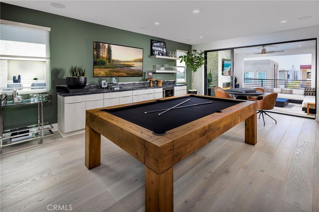 Image 13 of property listing at 109 Apron, Irvine, CA 92618