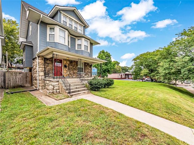 2606 CAMPBELL Street, Kansas City, MO 64108