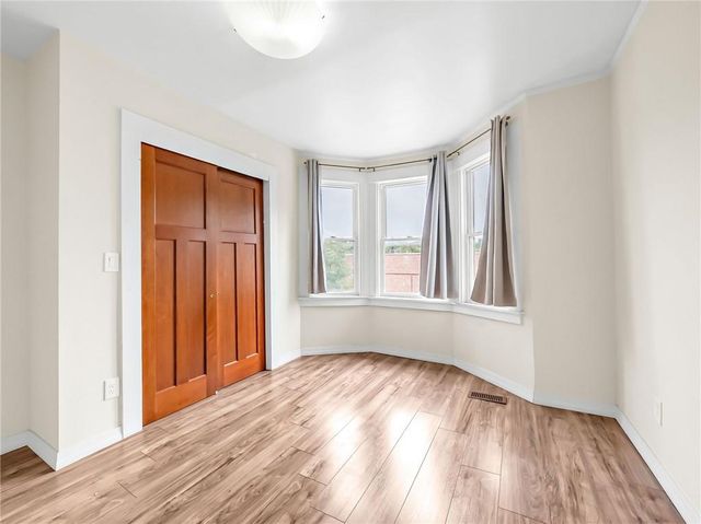 2606 CAMPBELL Street, Kansas City, MO 64108