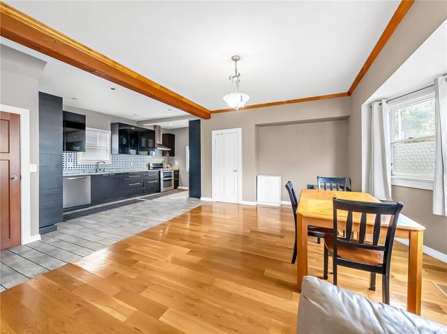 2606 CAMPBELL Street, Kansas City, MO 64108
