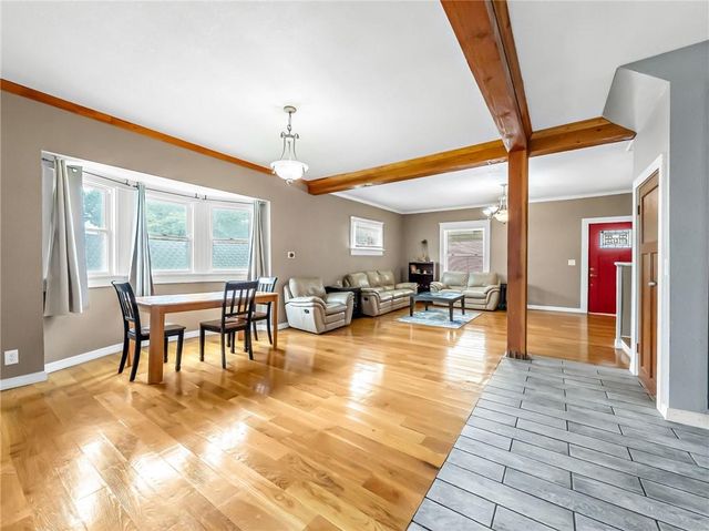 2606 CAMPBELL Street, Kansas City, MO 64108