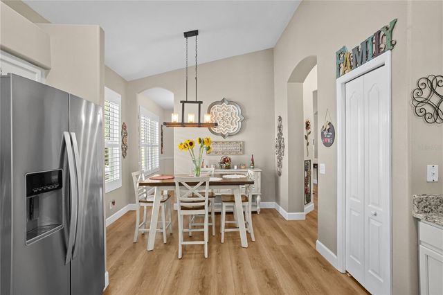 1492 MELLON WAY, Sarasota, FL 34232