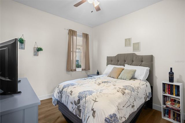 1492 MELLON WAY, Sarasota, FL 34232