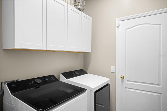 1492 MELLON WAY, Sarasota, FL 34232