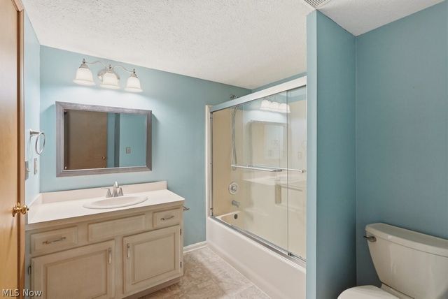 20745 Sun Meadow Trail, Strongsville, OH 44149