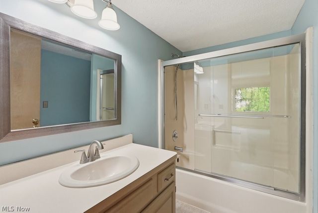 20745 Sun Meadow Trail, Strongsville, OH 44149