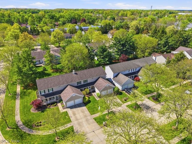 20745 Sun Meadow Trail, Strongsville, OH 44149