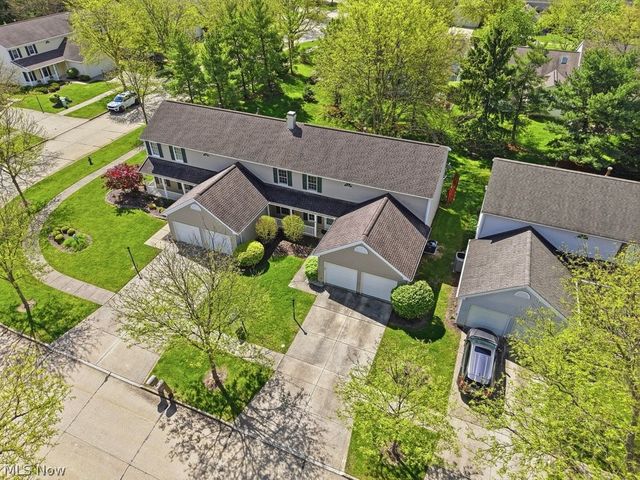 20745 Sun Meadow Trail, Strongsville, OH 44149