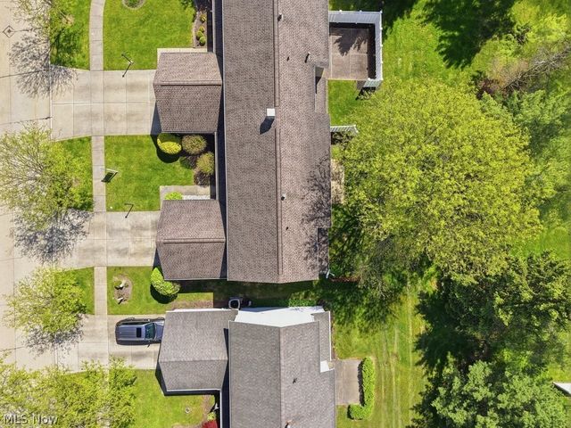 20745 Sun Meadow Trail, Strongsville, OH 44149