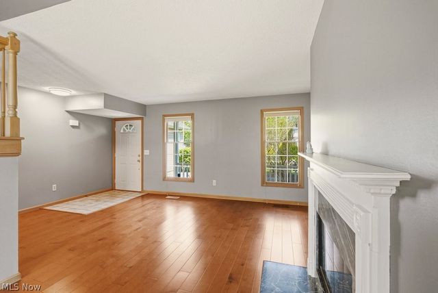 20745 Sun Meadow Trail, Strongsville, OH 44149