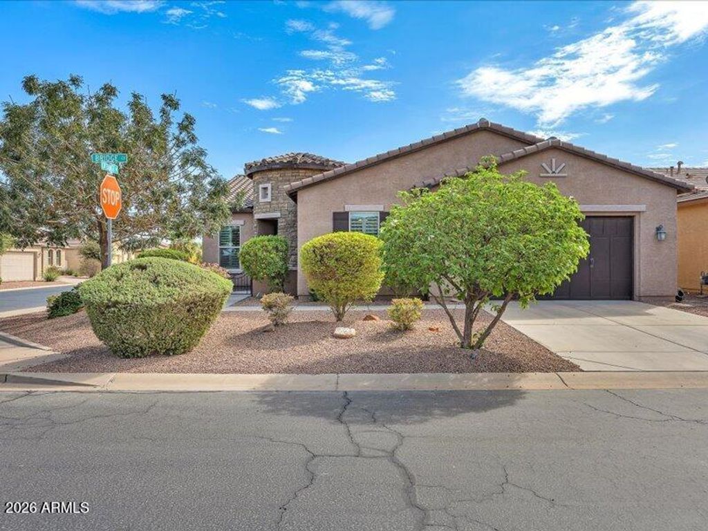 19731 N BRIDGE Court, Maricopa, AZ 85138 — exterior