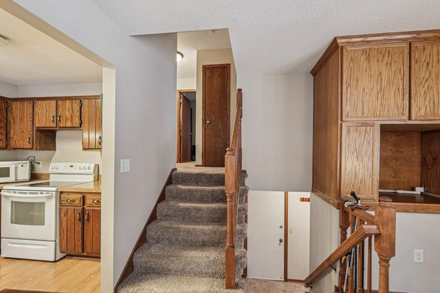 3806 Brookdale Circle N, Brooklyn Park, MN 55443