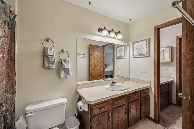 3806 Brookdale Circle N, Brooklyn Park, MN 55443