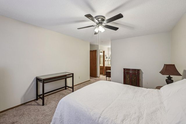 3806 Brookdale Circle N, Brooklyn Park, MN 55443