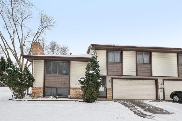 3806 Brookdale Circle N, Brooklyn Park, MN 55443