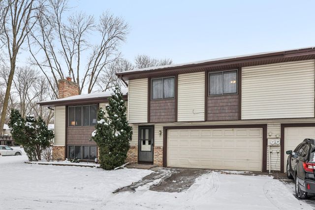 3806 Brookdale Circle N, Brooklyn Park, MN 55443