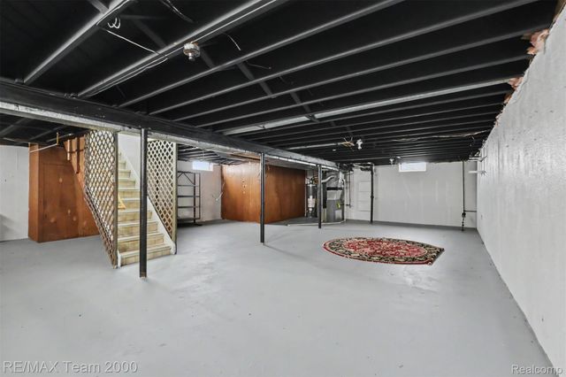 26366 ANN ARBOR Trail, Dearborn Heights, MI 48127