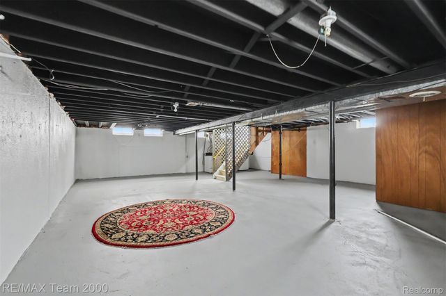 26366 ANN ARBOR Trail, Dearborn Heights, MI 48127