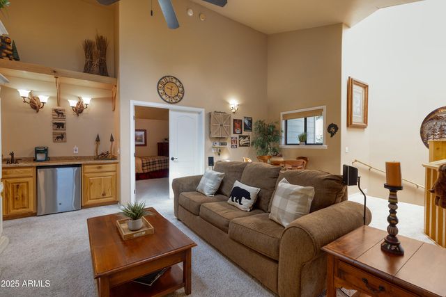 3723 CROWN DANCER Drive, Pinetop, AZ 85935