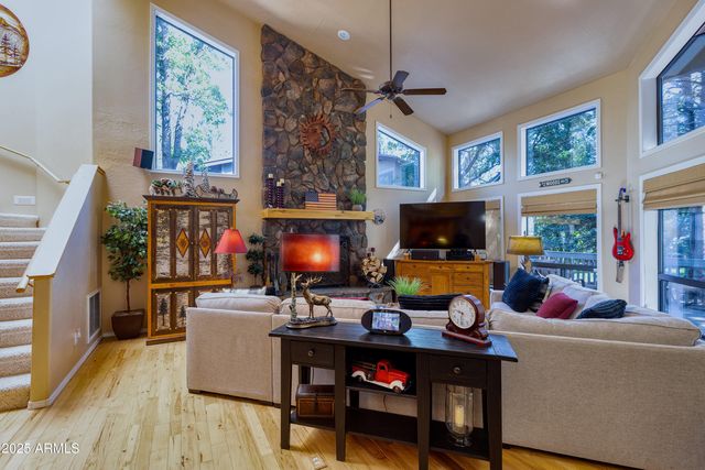 3723 CROWN DANCER Drive, Pinetop, AZ 85935