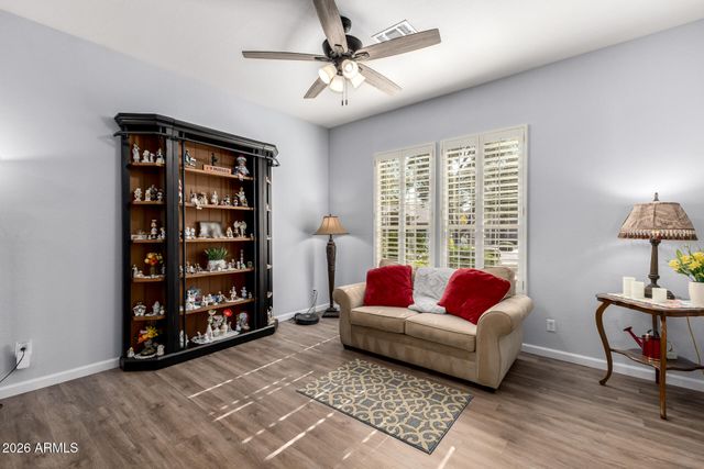 8022 W DONALD Drive, Peoria, AZ 85383