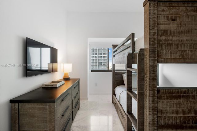 480 NE 31st St 2405, Miami, FL 33137