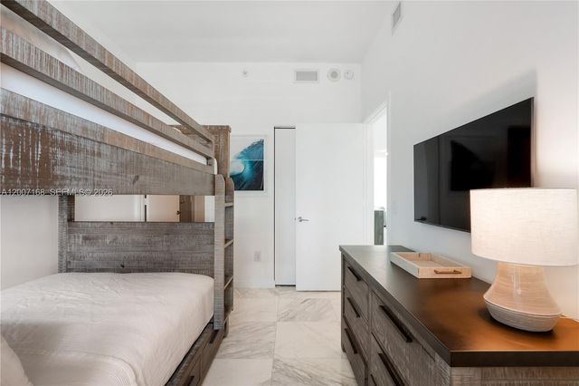 480 NE 31st St 2405, Miami, FL 33137