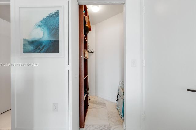 480 NE 31st St 2405, Miami, FL 33137