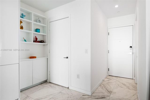 480 NE 31st St 2405, Miami, FL 33137