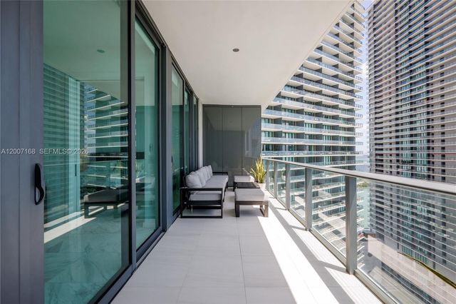 480 NE 31st St 2405, Miami, FL 33137