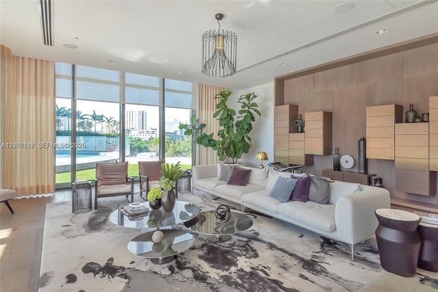 480 NE 31st St 2405, Miami, FL 33137