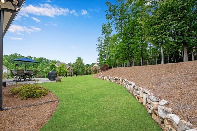 5844 Yoshino Cherry Lane, Braselton, GA 30517