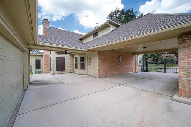 15111 T C Jester Boulevard, Houston, TX 77068