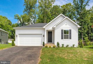 35599 PINE NEEDLE LN, Locust Grove, VA 22508